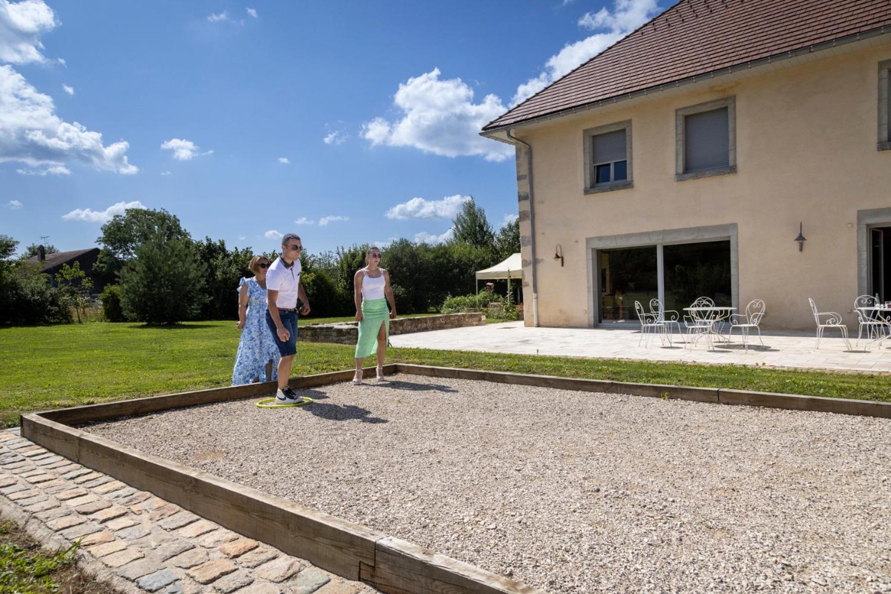 Bed and Breakfast Le Relais Des Deux Tours Brémondans Zewnętrze zdjęcie