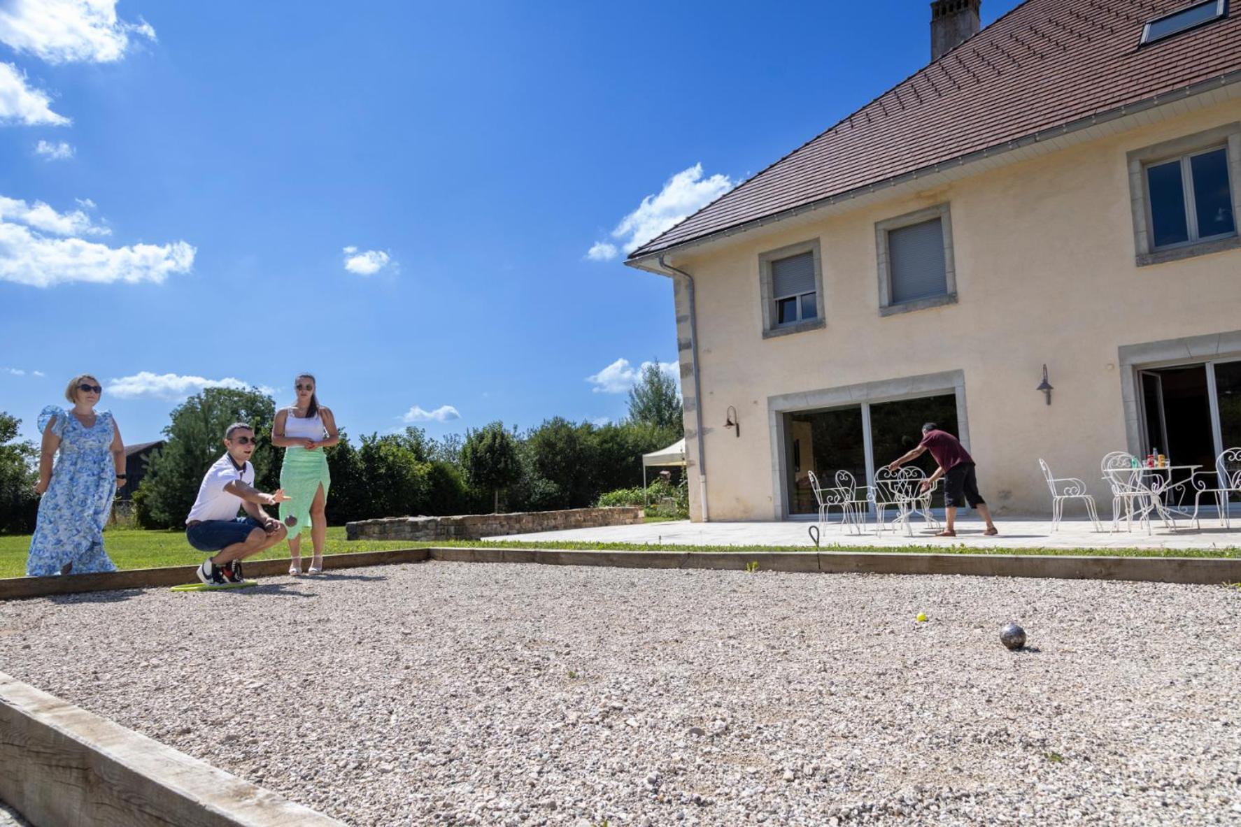 Bed and Breakfast Le Relais Des Deux Tours Brémondans Zewnętrze zdjęcie