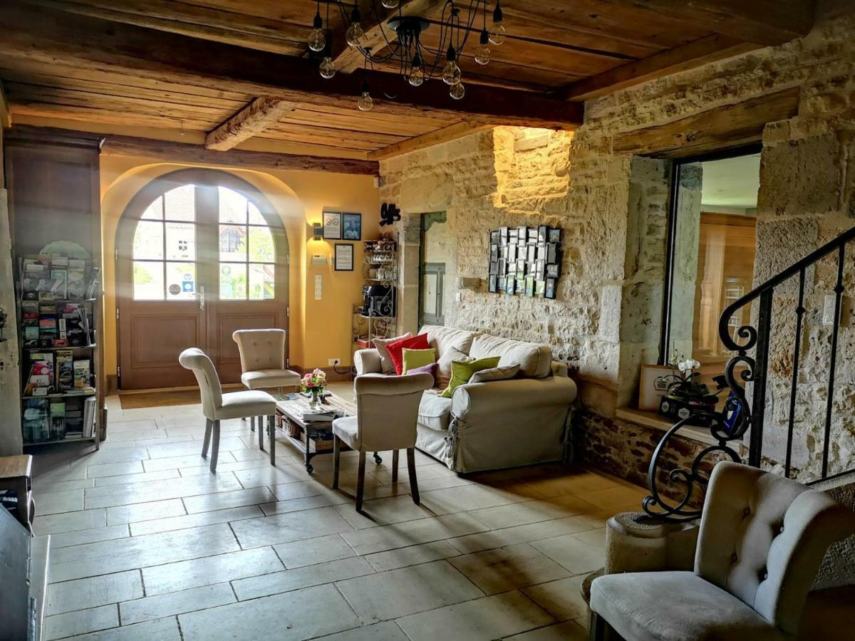 Bed and Breakfast Le Relais Des Deux Tours Brémondans Zewnętrze zdjęcie