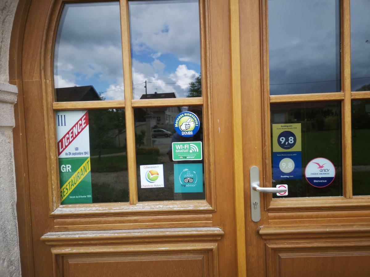 Bed and Breakfast Le Relais Des Deux Tours Brémondans Zewnętrze zdjęcie